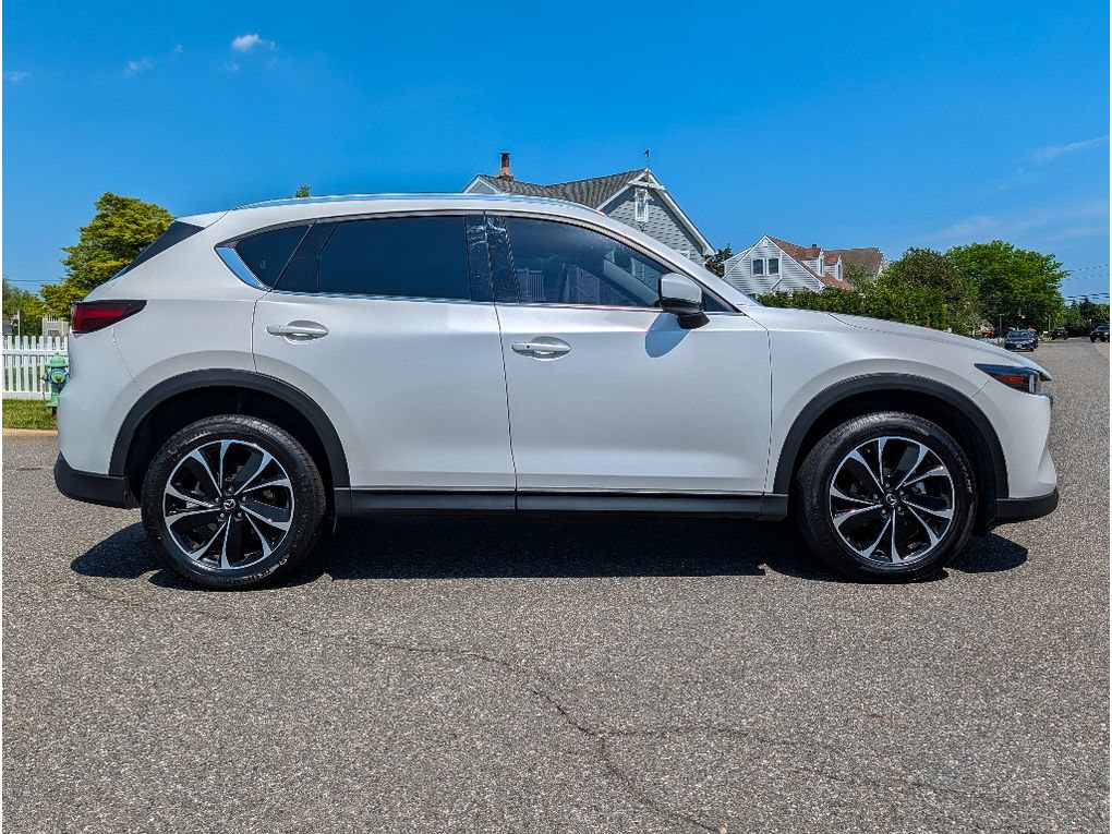 Used 2023 MAZDA CX-5 AWD 2.5 S w/ Premium Package image 4