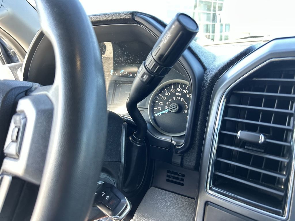 Used 2020 Ford F150 XLT w/ XTR Package image 25