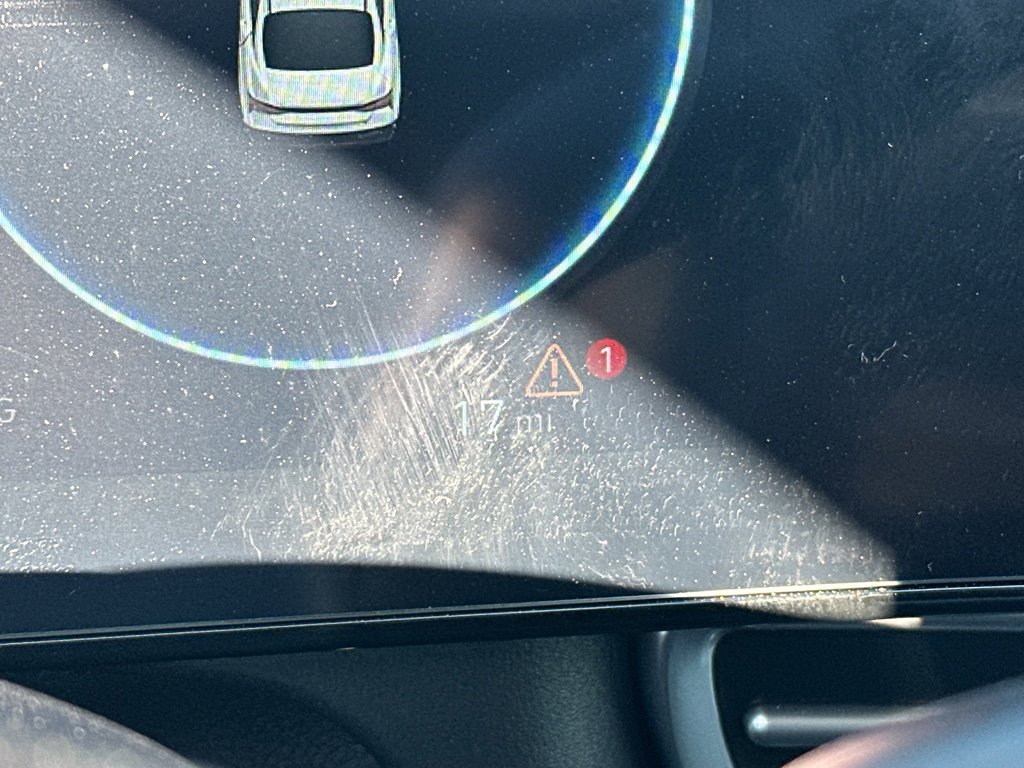 New 2025 Hyundai Elantra Limited image 16