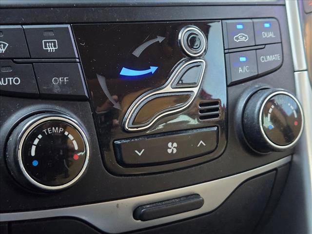 Used 2012 Hyundai Sonata Limited w/ Navigation Pkg image 15