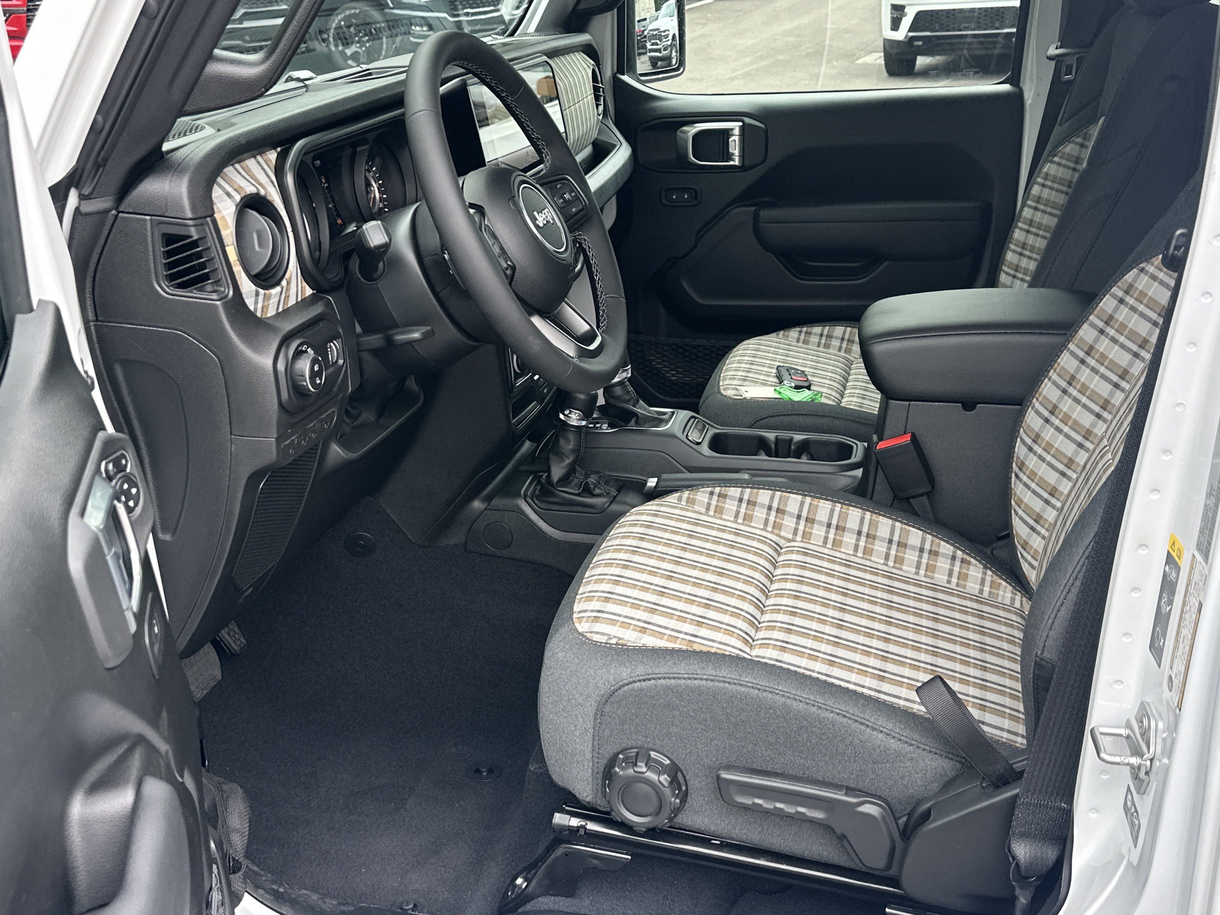 New 2026 Jeep Gladiator Sport AWD/4WD image 28