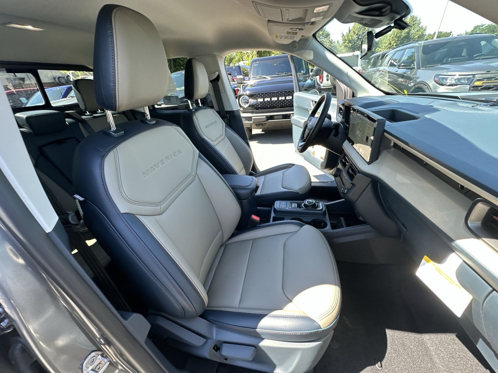 New 2026 Ford Maverick Lariat w/ 4K Tow Package AWD/4WD image 34