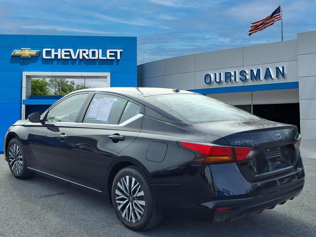 Used 2023 Nissan Altima 2.5 SV image 4