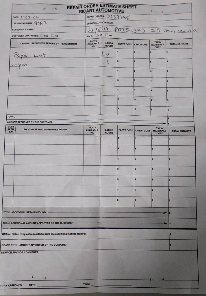 Used 2025 Chevrolet Equinox EV LT image 4