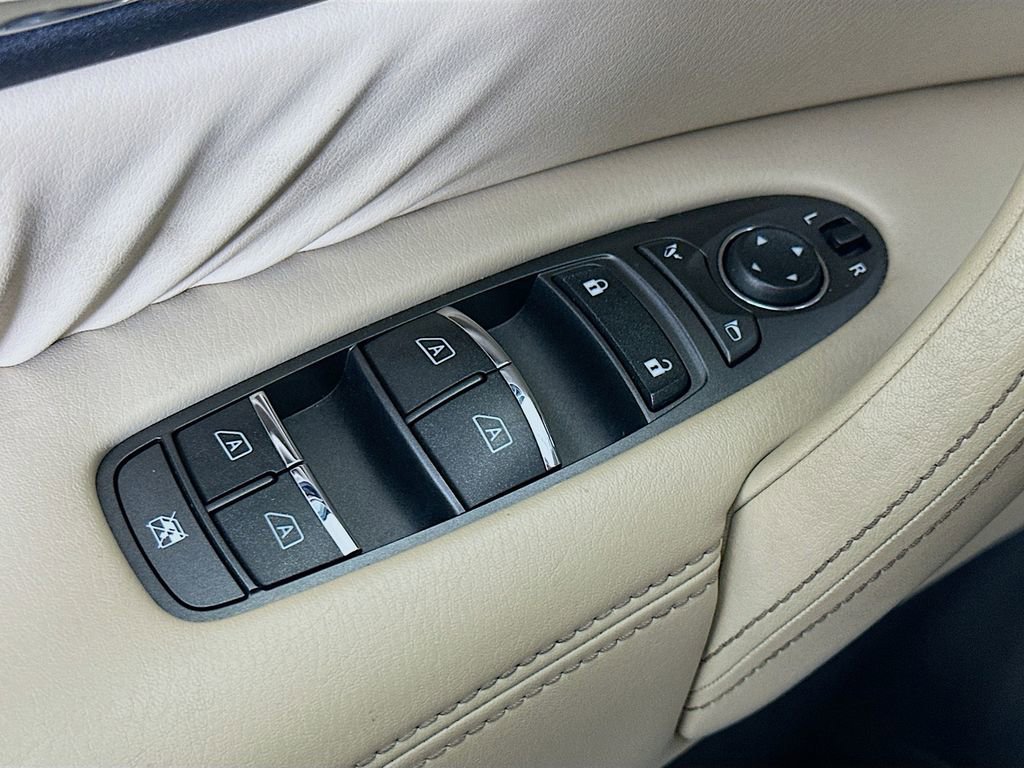 Used 2022 Nissan Armada Platinum w/ Captain's Chairs Package image 21