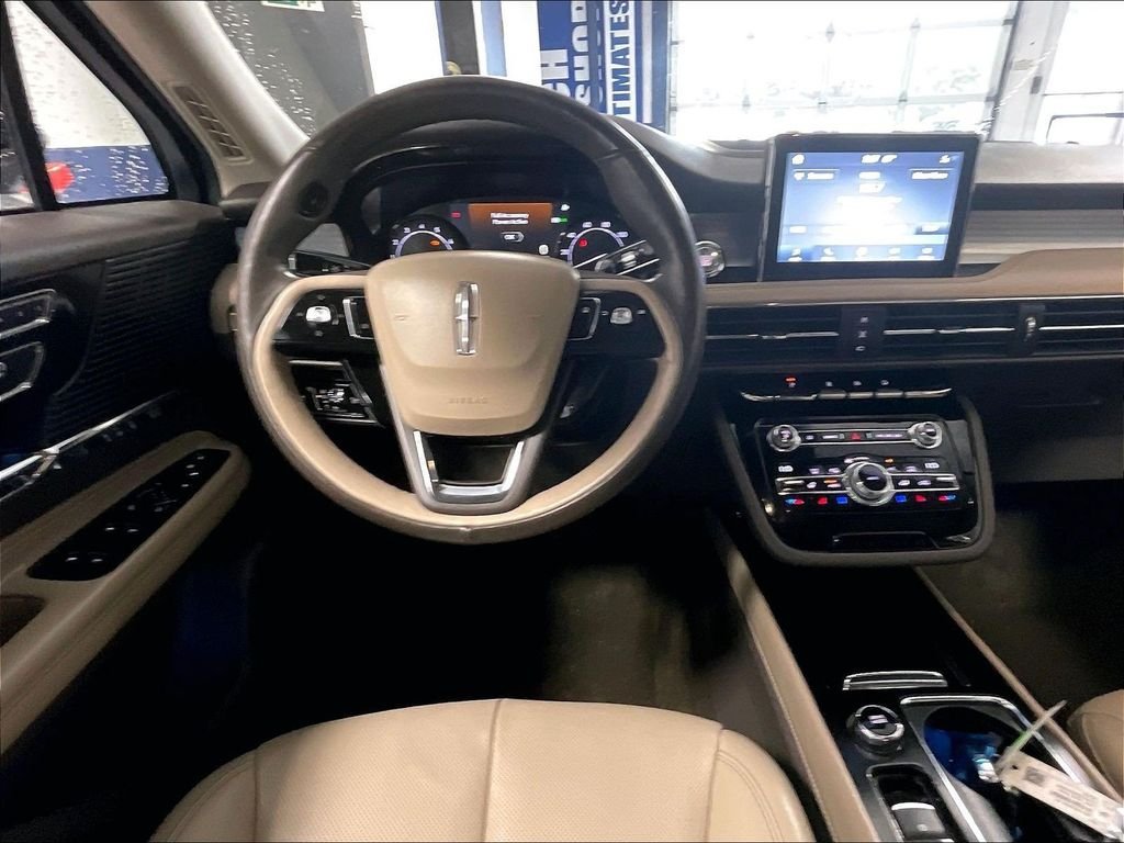Used 2020 Lincoln Corsair AWD w/ Equipment Group 101A image 17