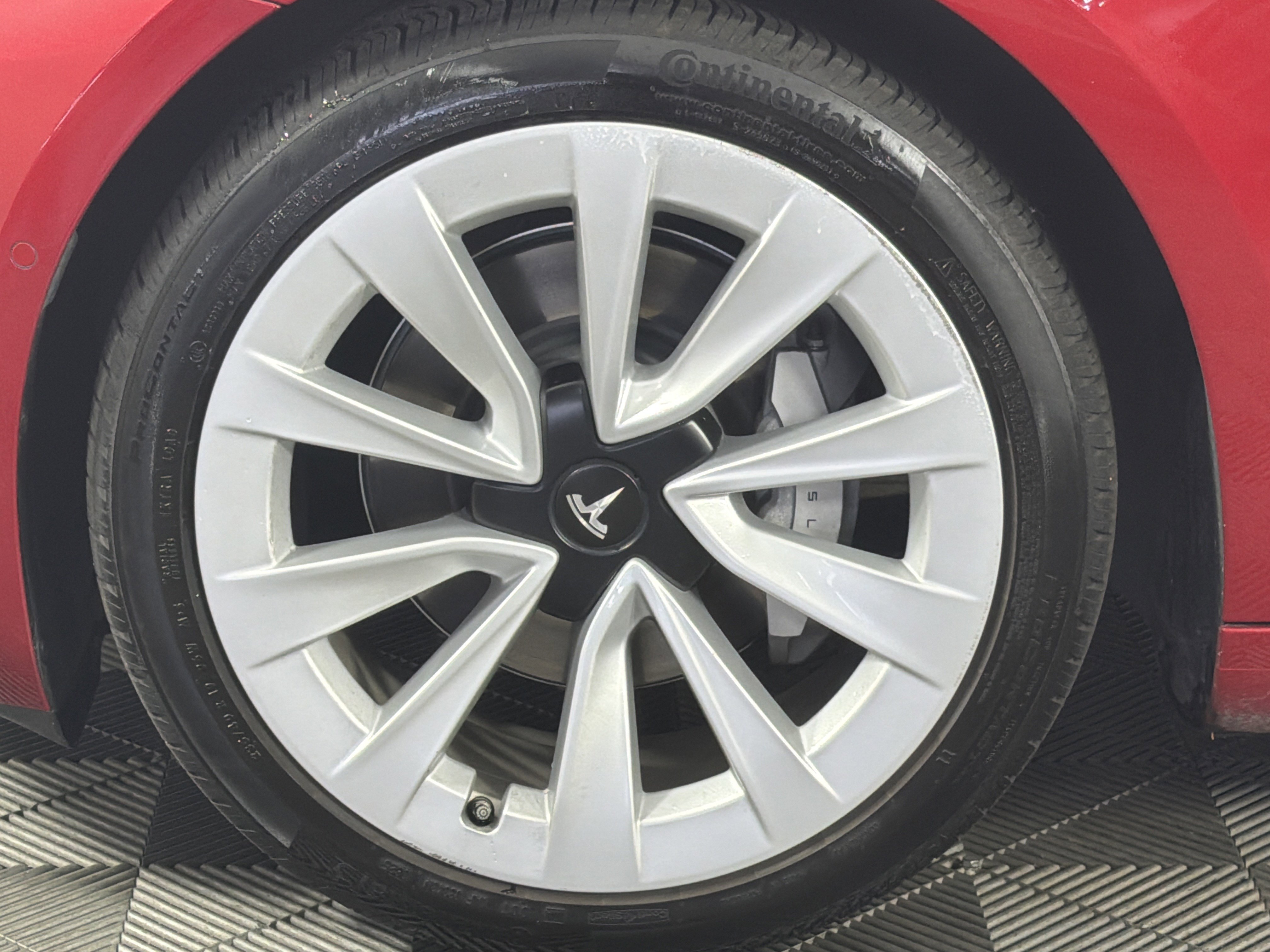 Used 2021 Tesla Model 3 Long Range AWD/4WD image 5