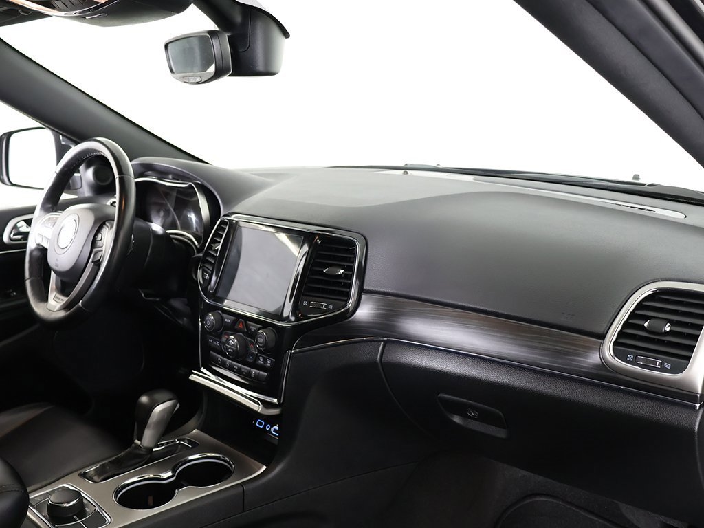 Used 2022 Jeep Grand Cherokee Limited image 28