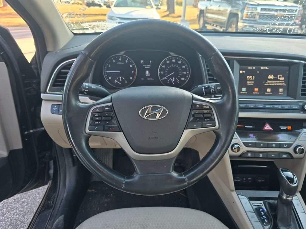 Used 2017 Hyundai Elantra SE w/ SE A/T Tech Package 03 image 16
