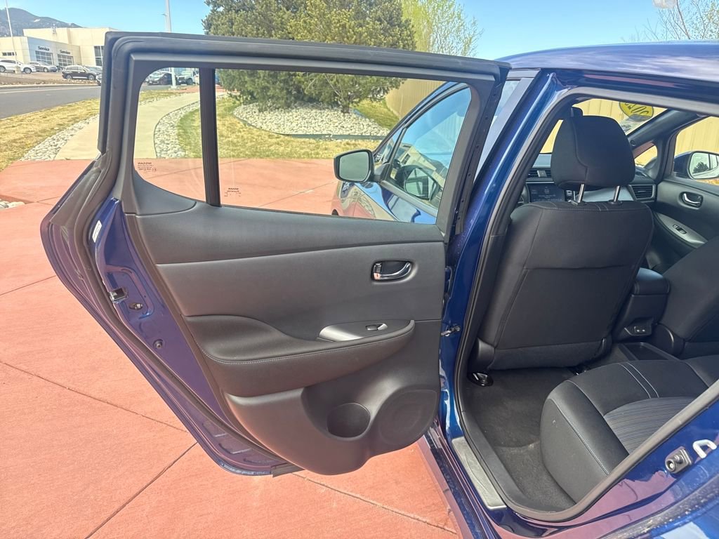Used 2023 Nissan Leaf S w/ Protection Package image 18
