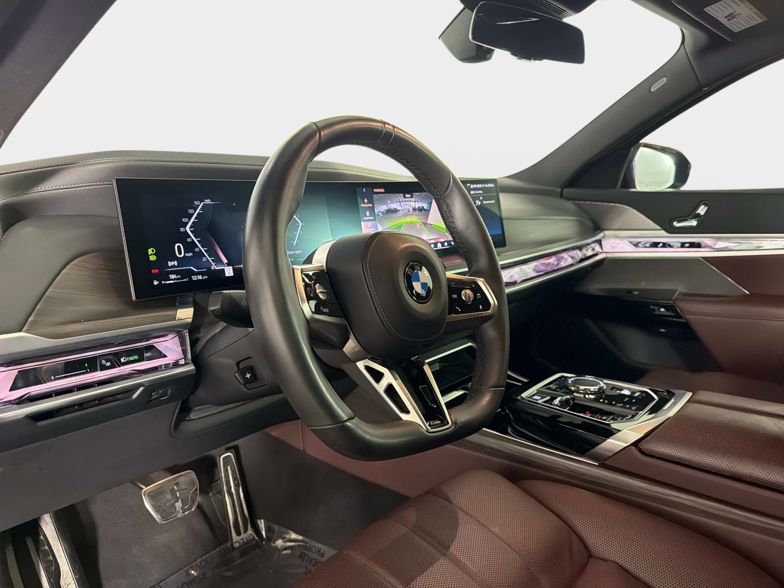 Used 2023 BMW 760i xDrive AWD/4WD image 43