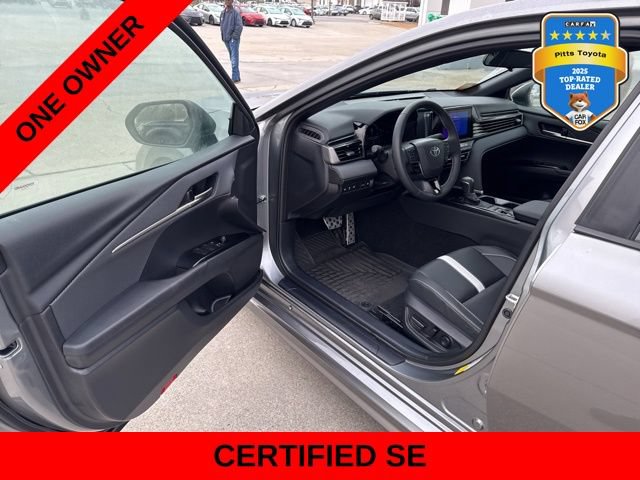 Certified 2025 Toyota Camry SE FWD image 9