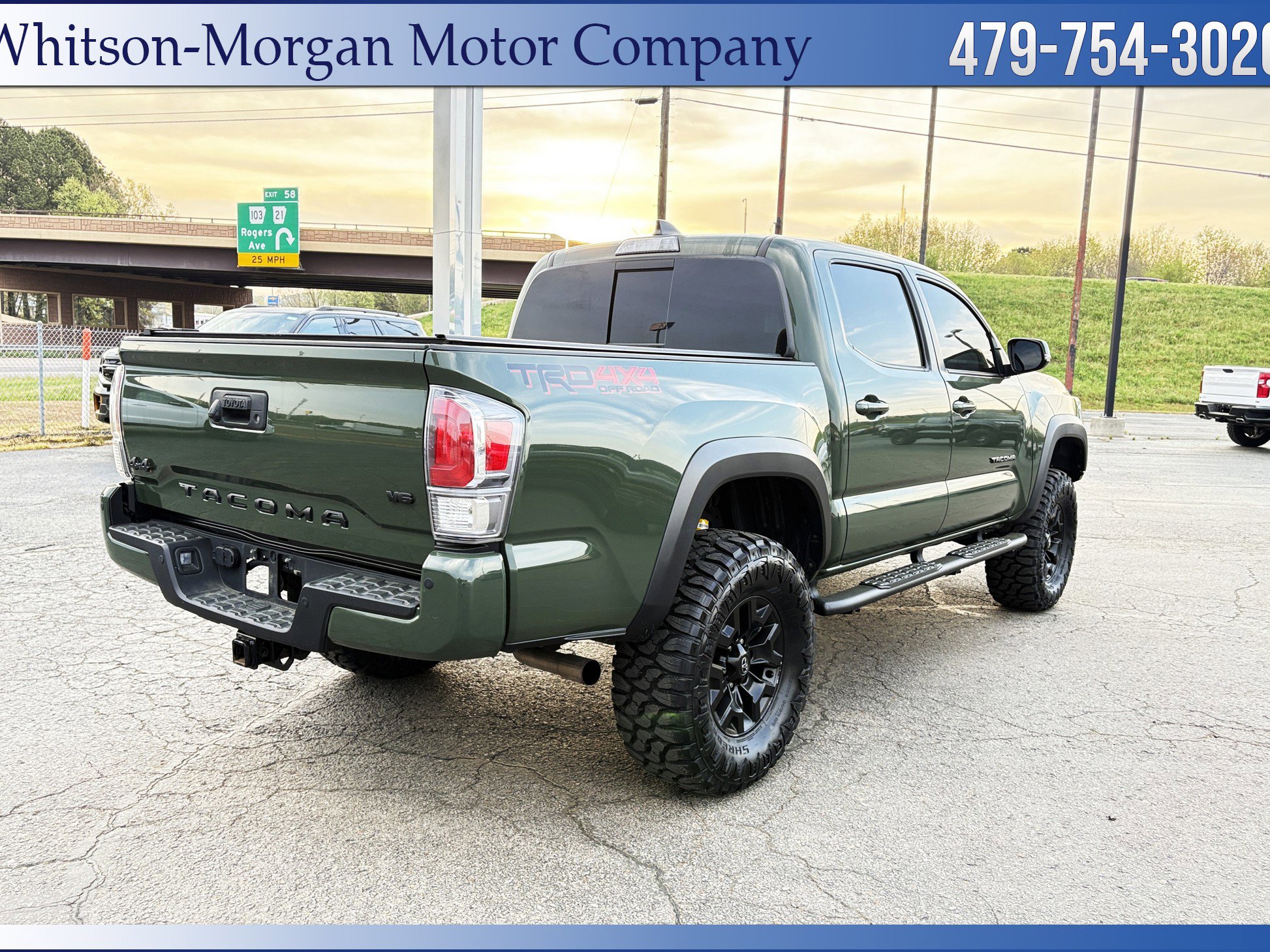 Used 2022 Toyota Tacoma TRD Off-Road w/ TRD Premium Off Road Package image 6