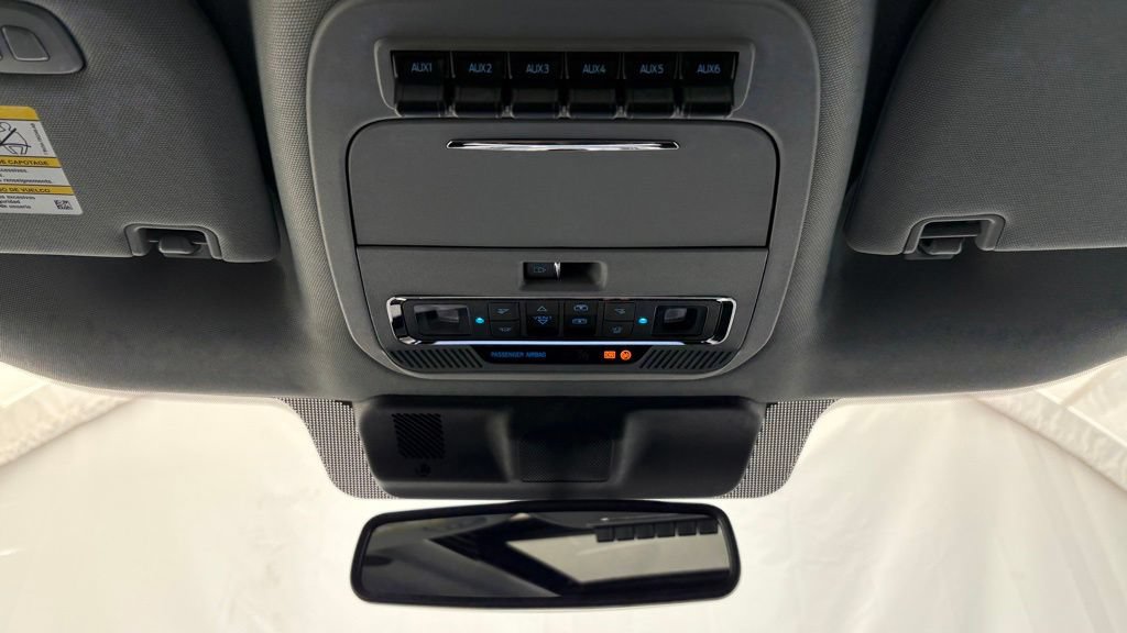New 2026 Ford F250 Lariat w/ Black Appearance Package AWD/4WD image 45