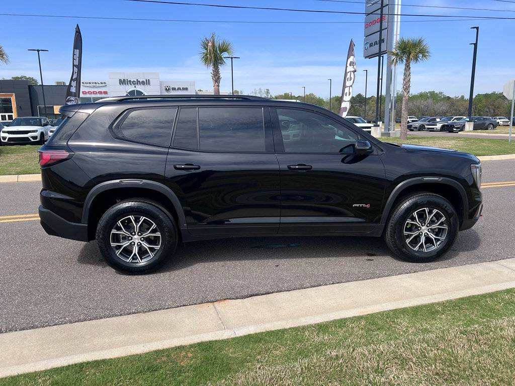 Used 2024 GMC Acadia AT4 image 7