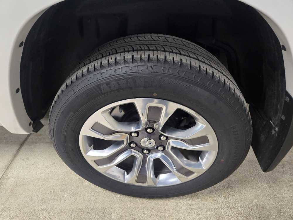 Used 2023 RAM 1500 Limited image 9