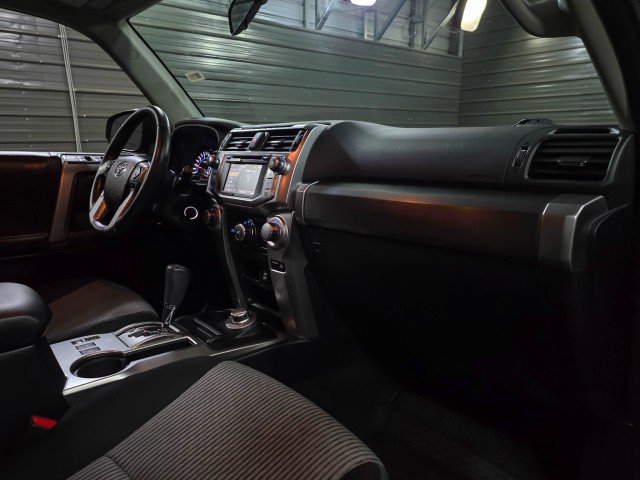 Used 2018 Toyota 4Runner SR5 w/ Wilderness Package image 12