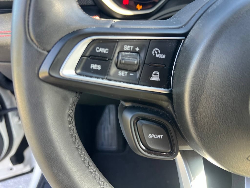 Used 2023 Dodge Hornet GT w/ GT Blacktop Package AWD/4WD image 32