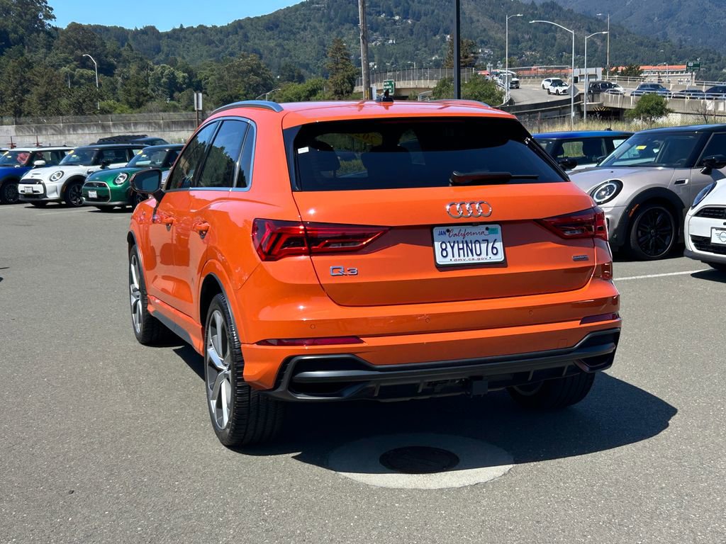 Used 2020 Audi Q3 2.0T Premium Plus w/ Premium Plus Package AWD/4WD image 3