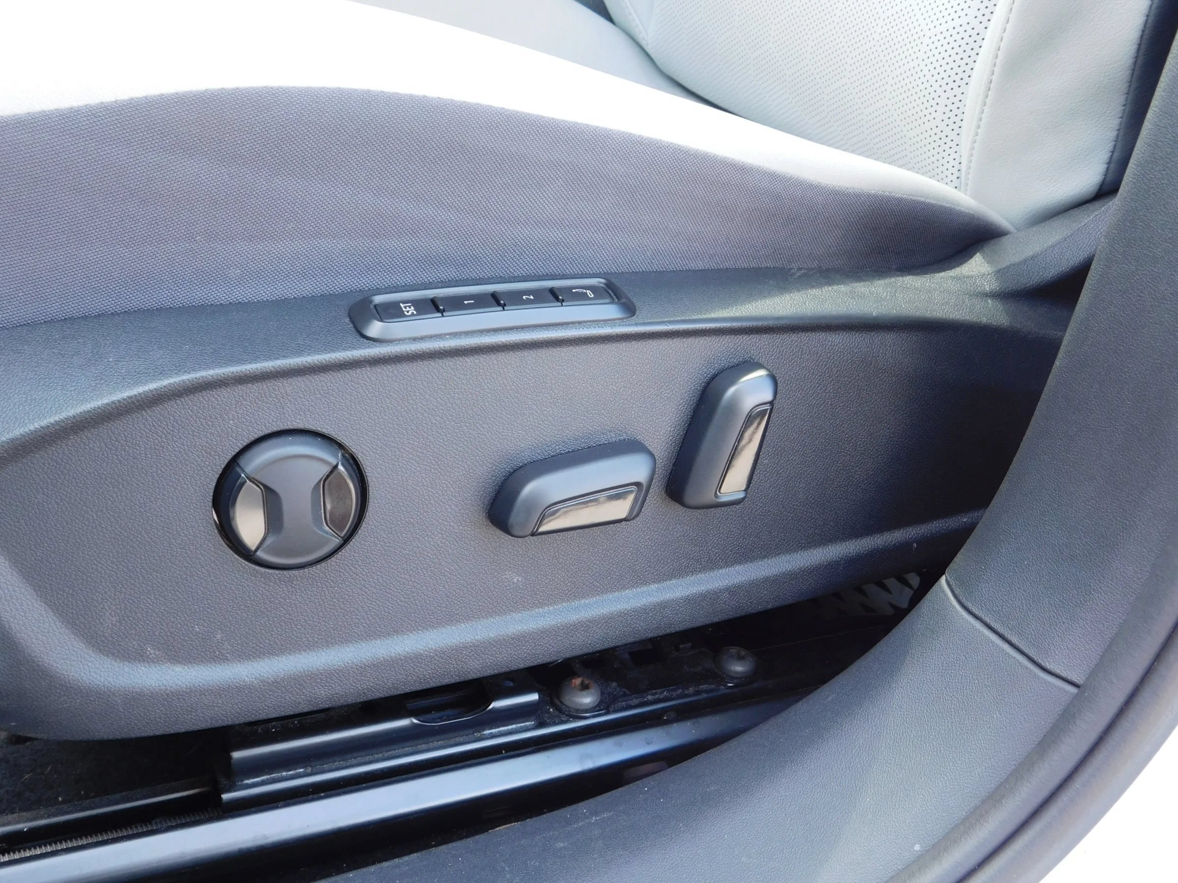 Used 2021 Volkswagen ID.4 1st Edition RWD image 17