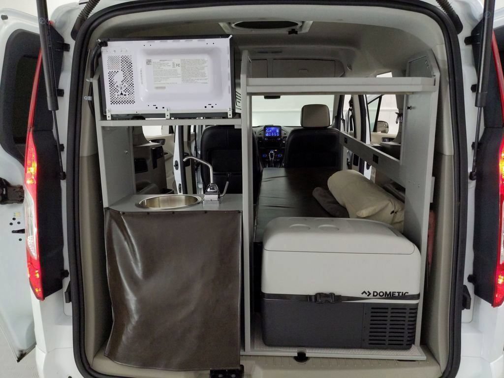 Used 2021 Ford Transit Connect Titanium w/ Trailer Tow Package FWD image 22