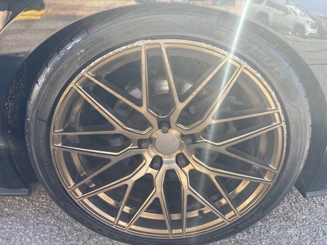 Used 2020 Ford Mustang GT image 11