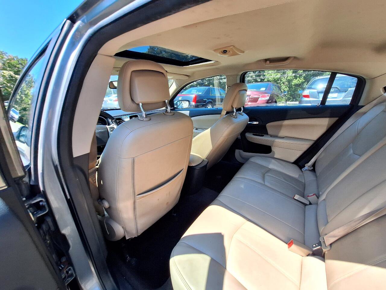 Used 2013 Chrysler 200 Limited w/ Sun/Sound Group image 22