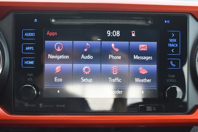 Used 2018 Toyota Tacoma TRD Off-Road w/ Technology Package AWD/4WD image 24