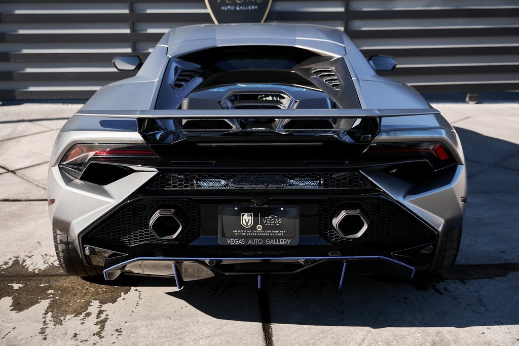 Used 2023 Lamborghini Huracan Tecnica image 19