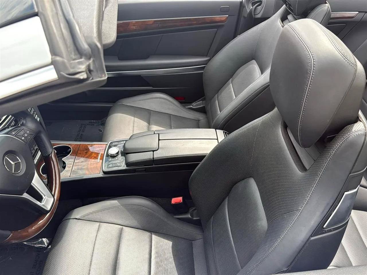 Used 2014 Mercedes-Benz E 550 Cabriolet image 21