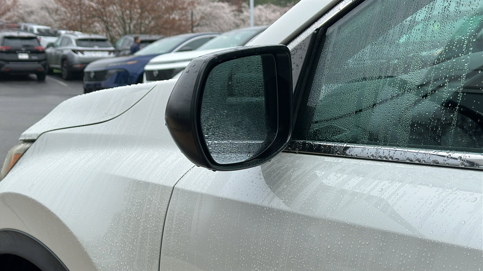 Used 2017 Honda CR-V LX image 11