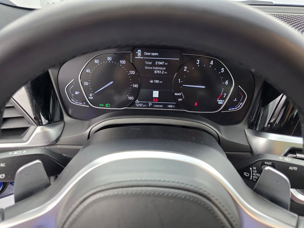 Used 2022 BMW M440i Coupe image 19