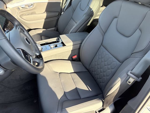 Used 2025 Volvo XC90 T8 Core w/ Protection Package Premier AWD/4WD image 7
