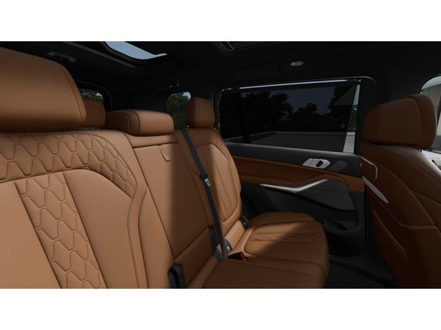 New 2026 BMW X7 M60i image 12