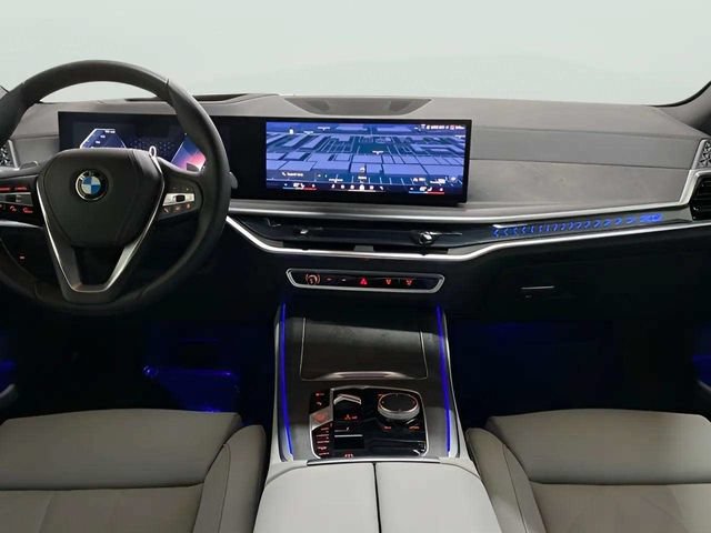 Used 2026 BMW X5 xDrive40i AWD/4WD image 13