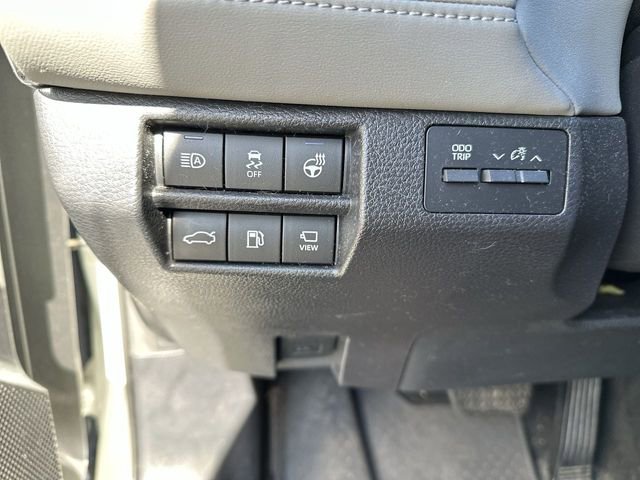 Used 2021 Toyota Avalon Limited w/ Advanced Safety Package image 21