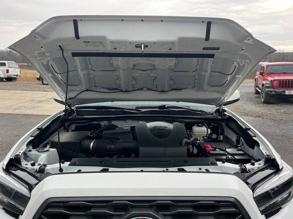 Used 2022 Toyota Tacoma 4x4 Double Cab image 37