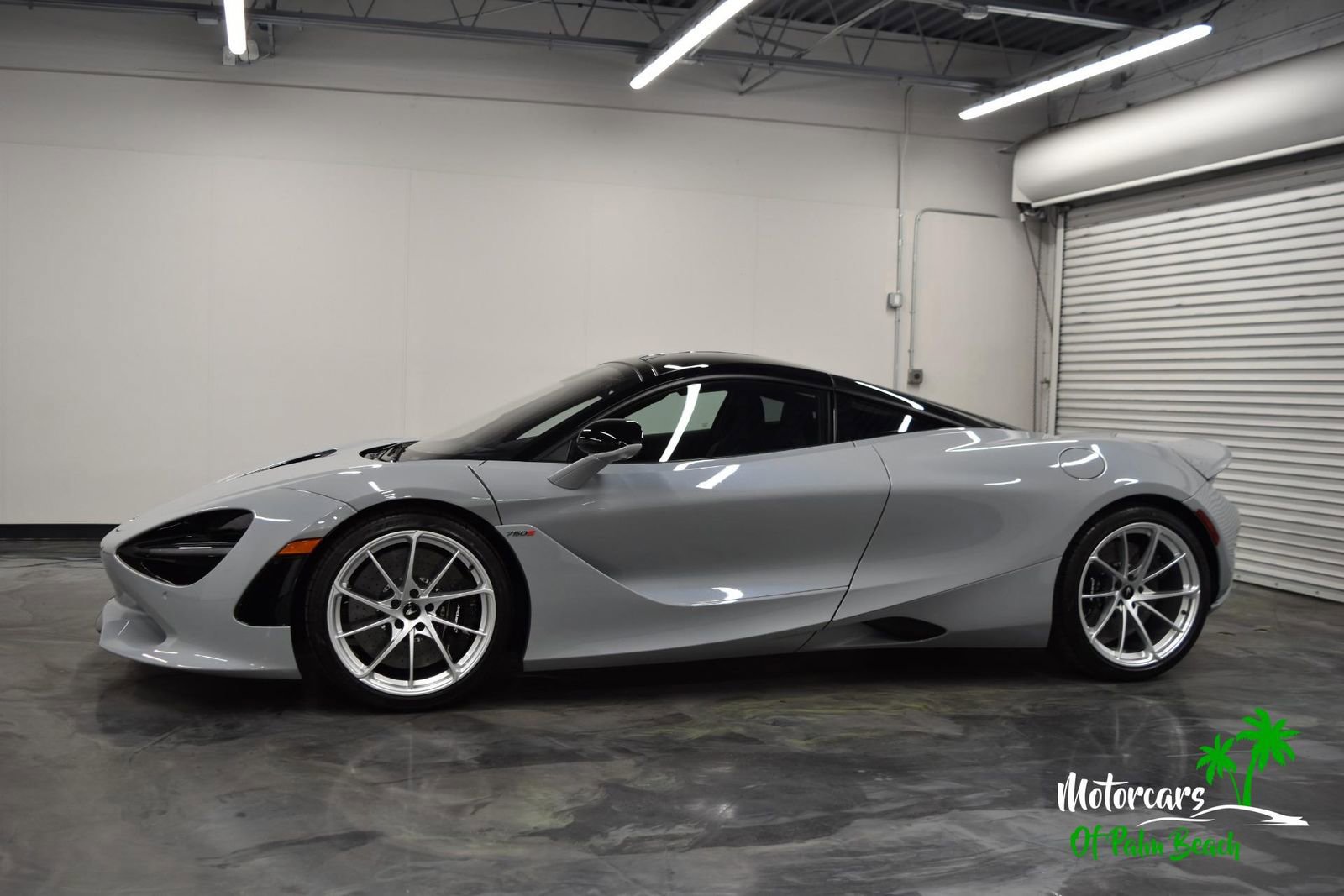 Used 2025 McLaren 750S image 7