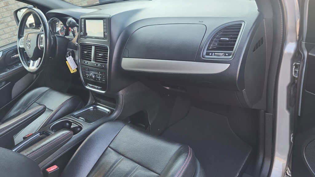 Used 2019 Dodge Grand Caravan GT image 20