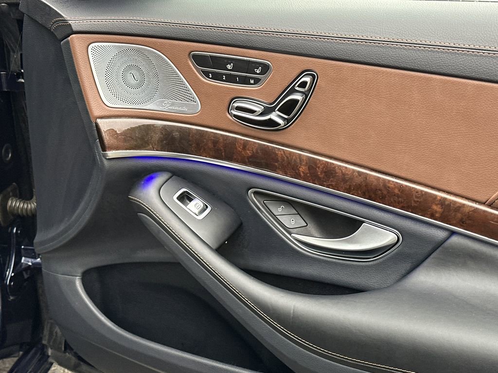 Used 2019 Mercedes-Benz S 560 4MATIC Sedan image 15