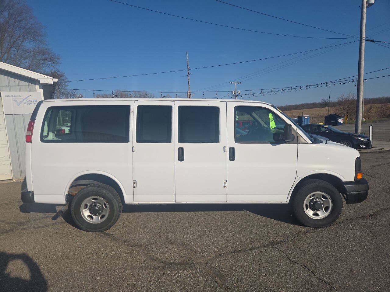 Used 2007 Chevrolet Express 2500 RWD image 9