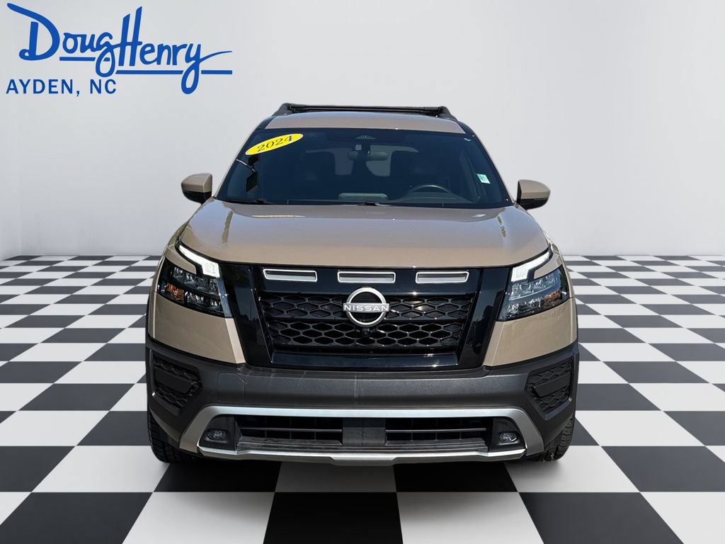 Used 2024 Nissan Pathfinder Rock Creek AWD/4WD image 8