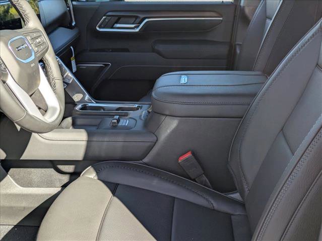 New 2026 GMC Sierra 2500 Denali w/ Denali Reserve Package AWD/4WD image 16