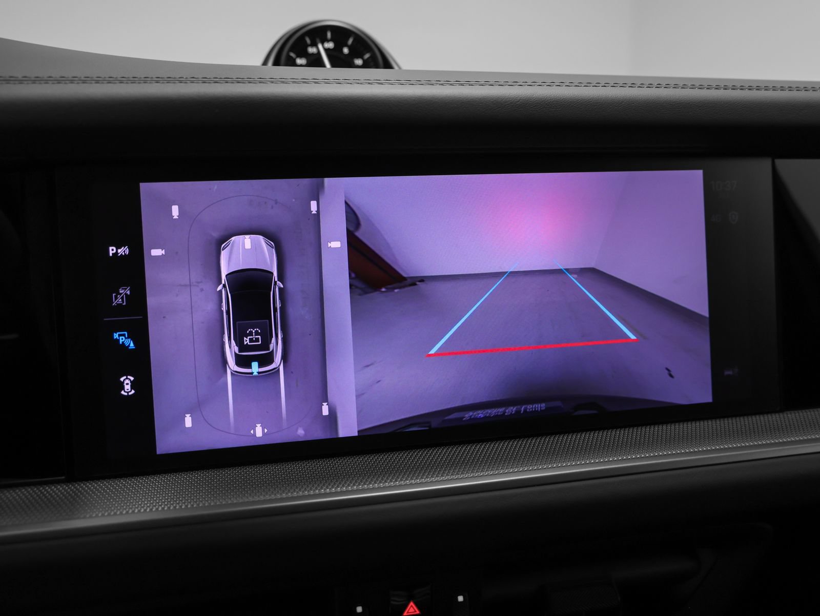 New 2026 Porsche Cayenne Coupe AWD/4WD image 42