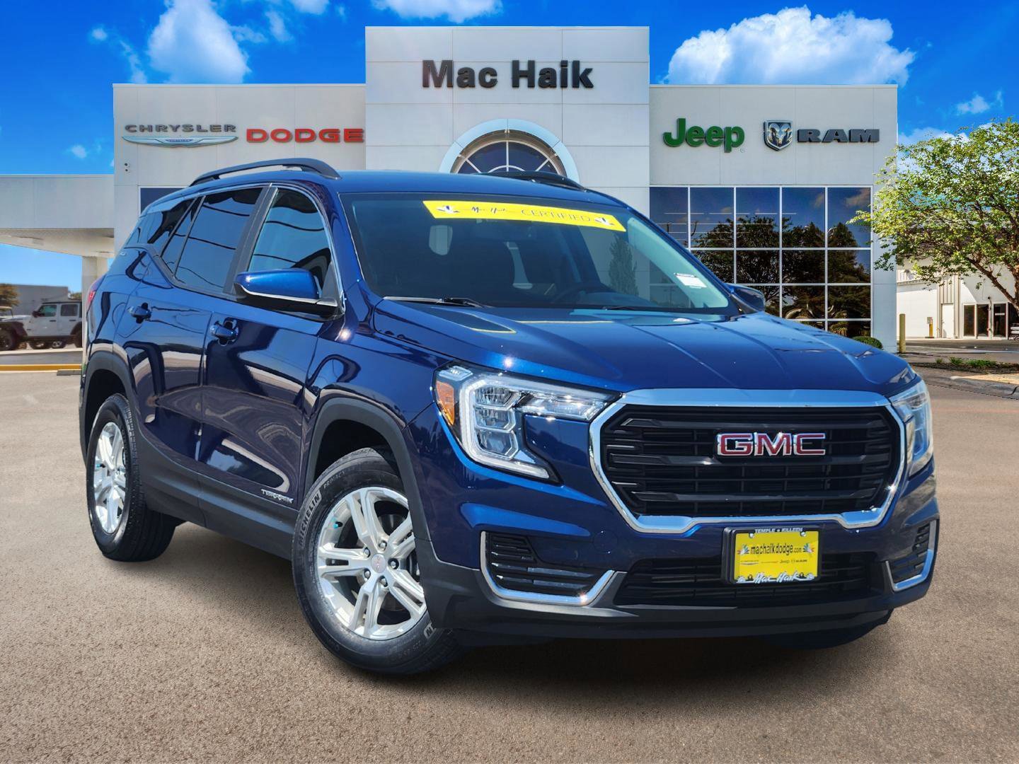 Used 2022 GMC Terrain SLE w/ Driver Convenience Package