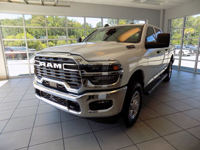 New 2026 RAM 2500 Tradesman AWD/4WD image 3