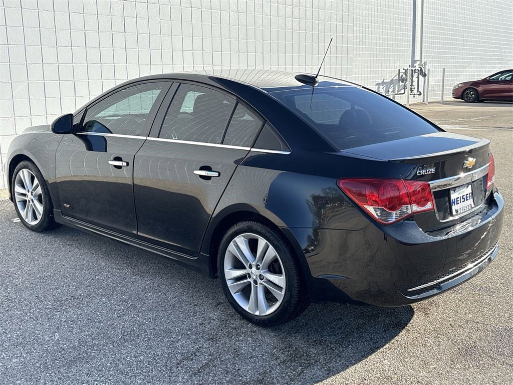 Used 2016 Chevrolet Cruze LTZ w/ Sun, Sound and Sport Package image 11