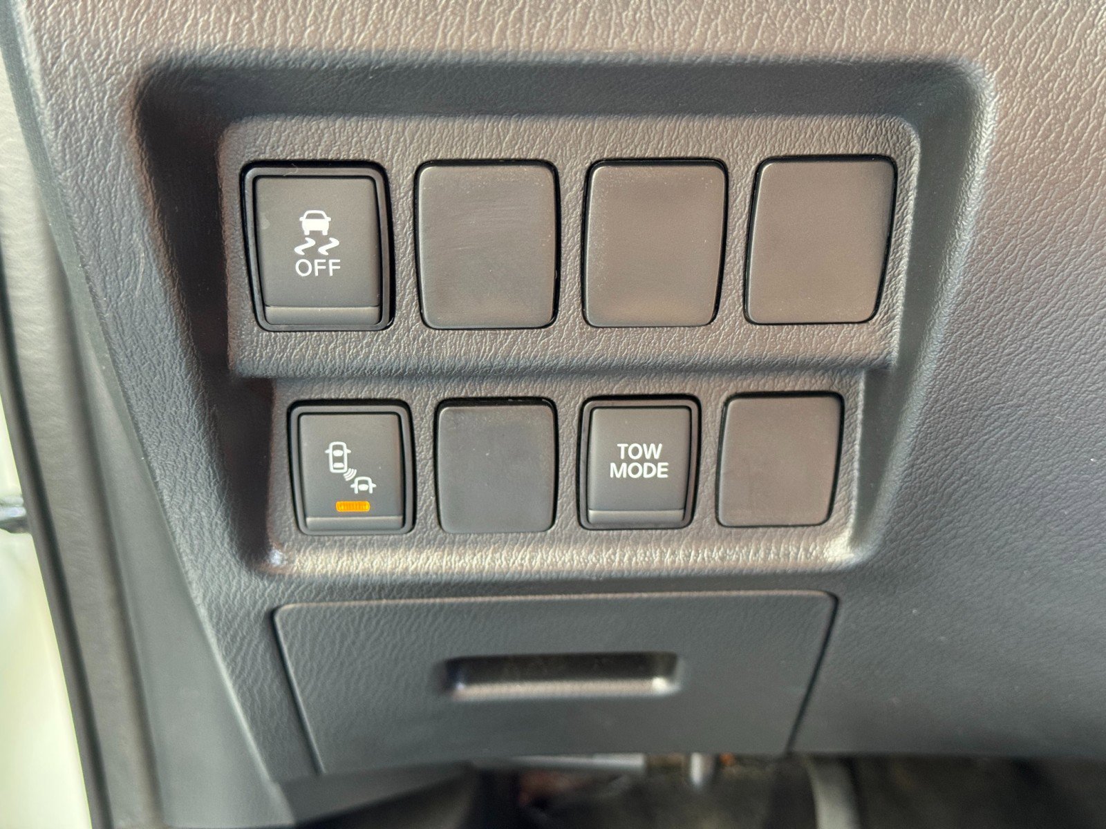 Used 2020 Nissan Pathfinder SV w/ Rock Creek Edition image 16