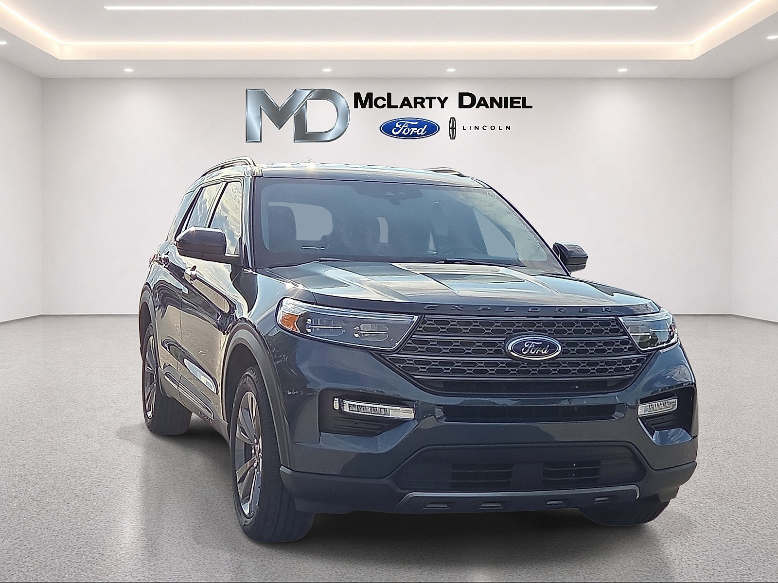 Certified 2023 Ford Explorer XLT w/ Equipment Group 202A