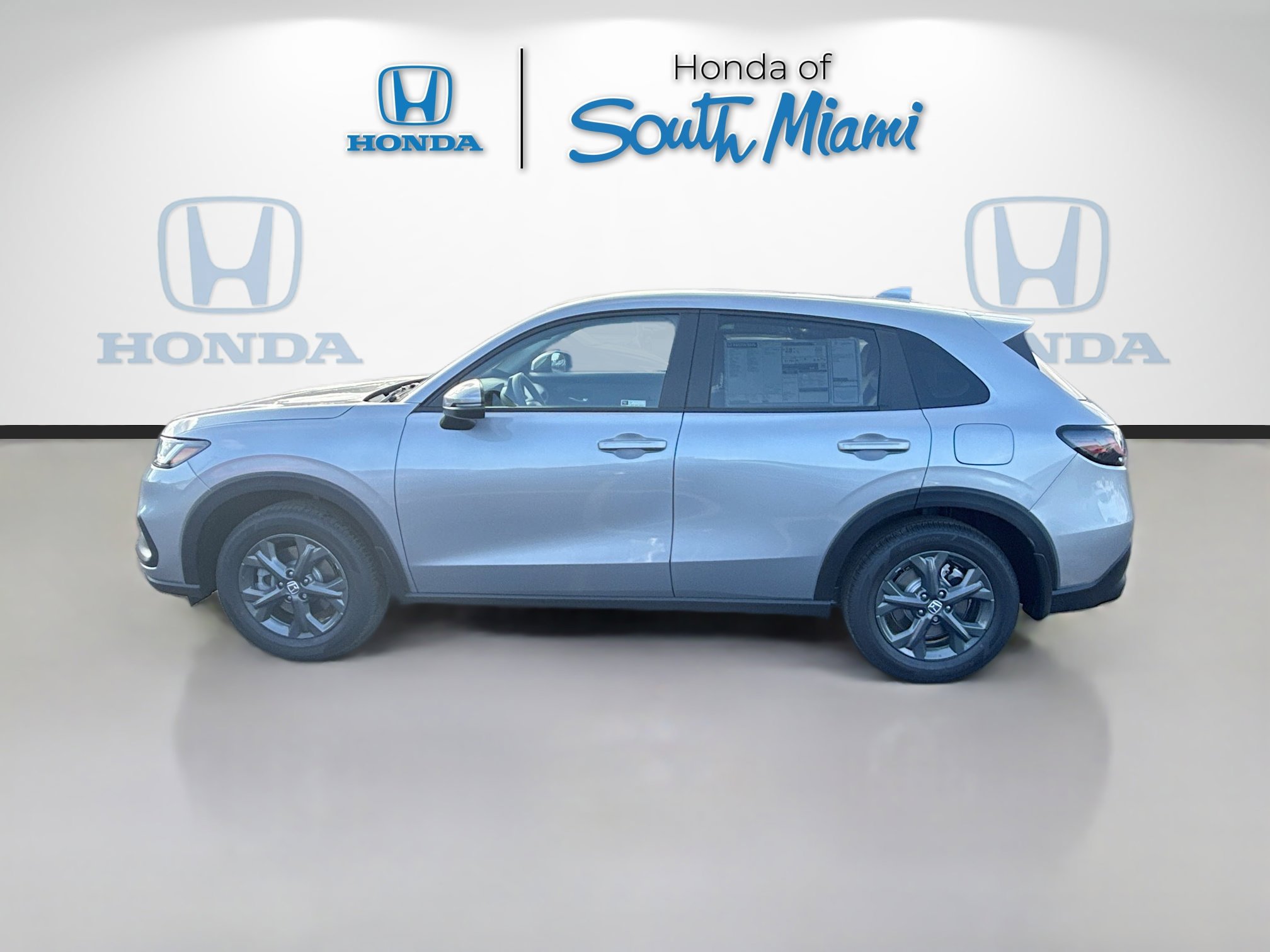 New 2026 Honda HR-V LX image 4